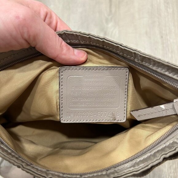 Coach Authentic Signature Getaway Nylon Adjustable Crossbody Bag Purse Grey - Picture 6 of 6